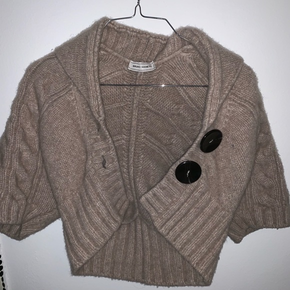 Beautiful jacket - Picture 2 of 2